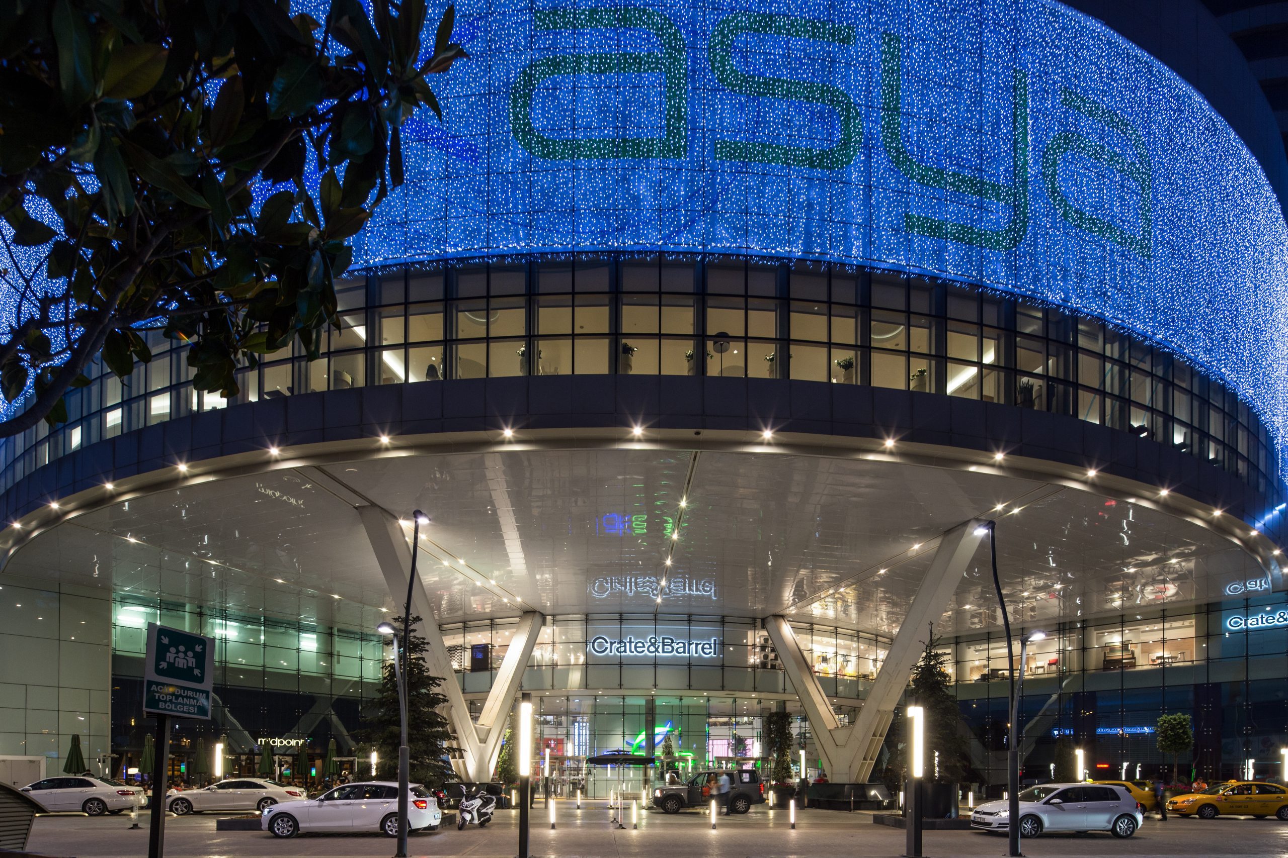 Akasya Mall: Main Entry Soffit