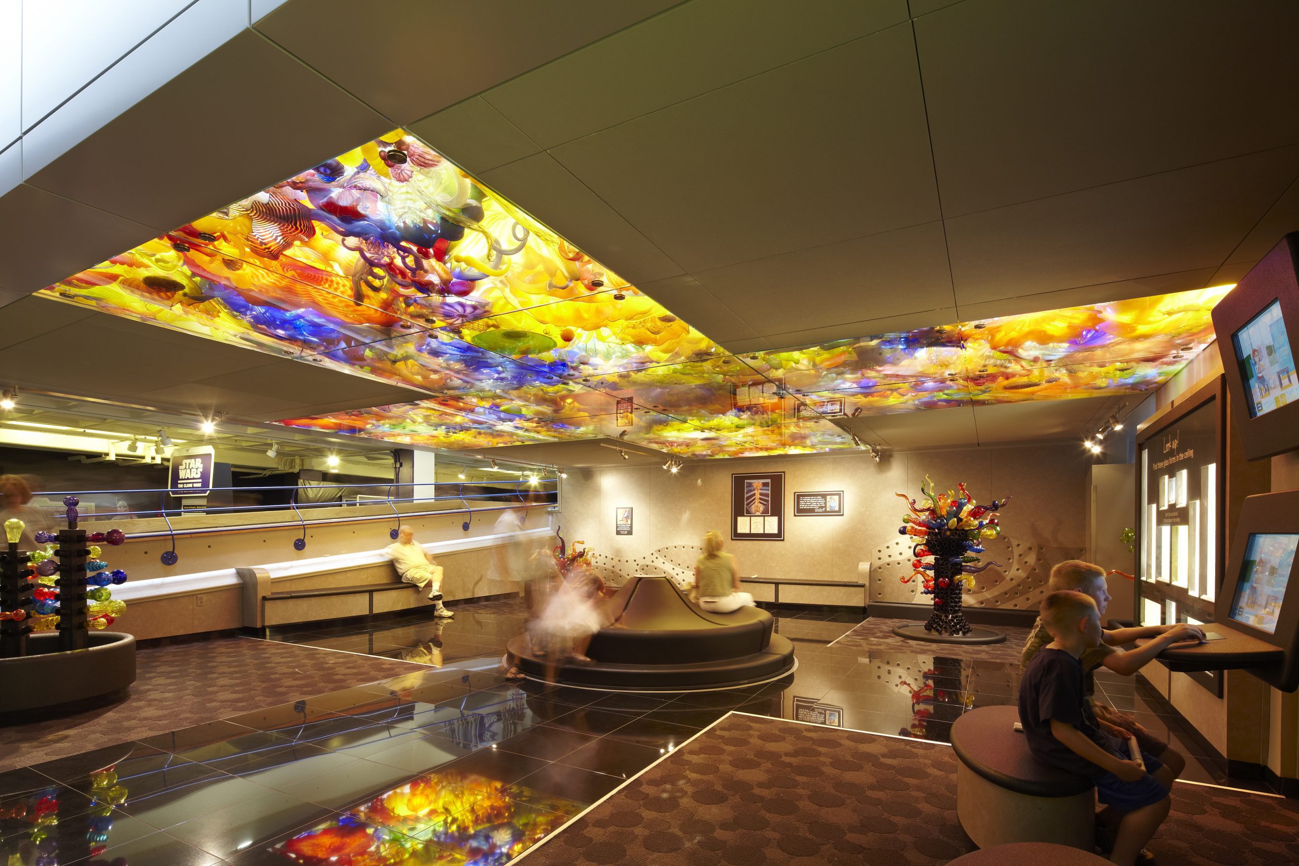 The Children's Museum of Indianapolis: Chihuly Sculpture Platform