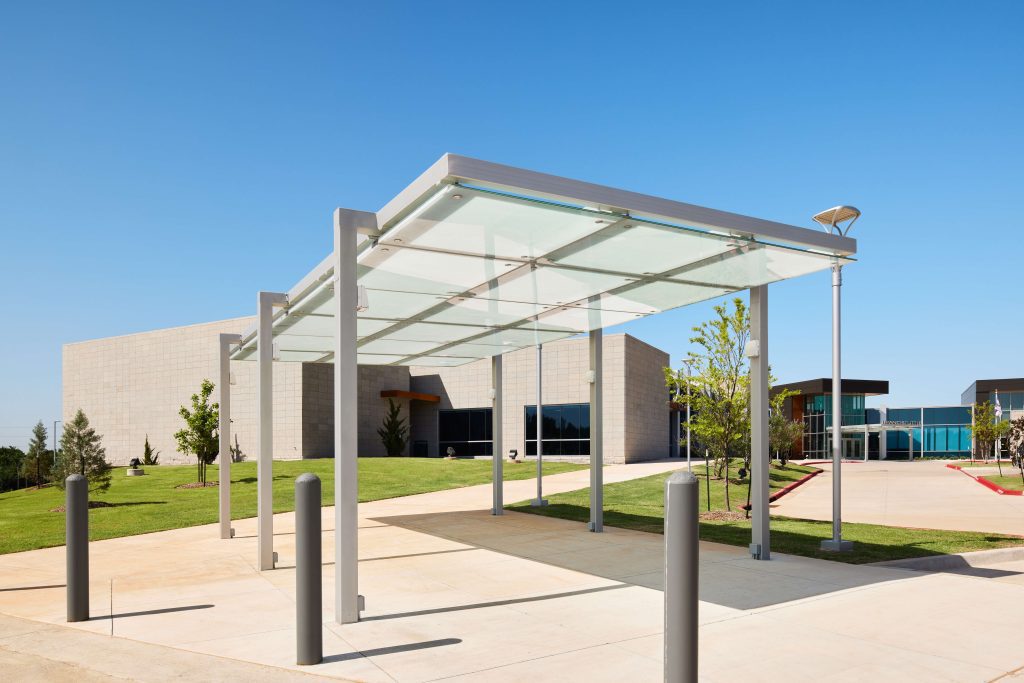 Francis Tuttle Danforth Campus 2 structural-glass-canopy