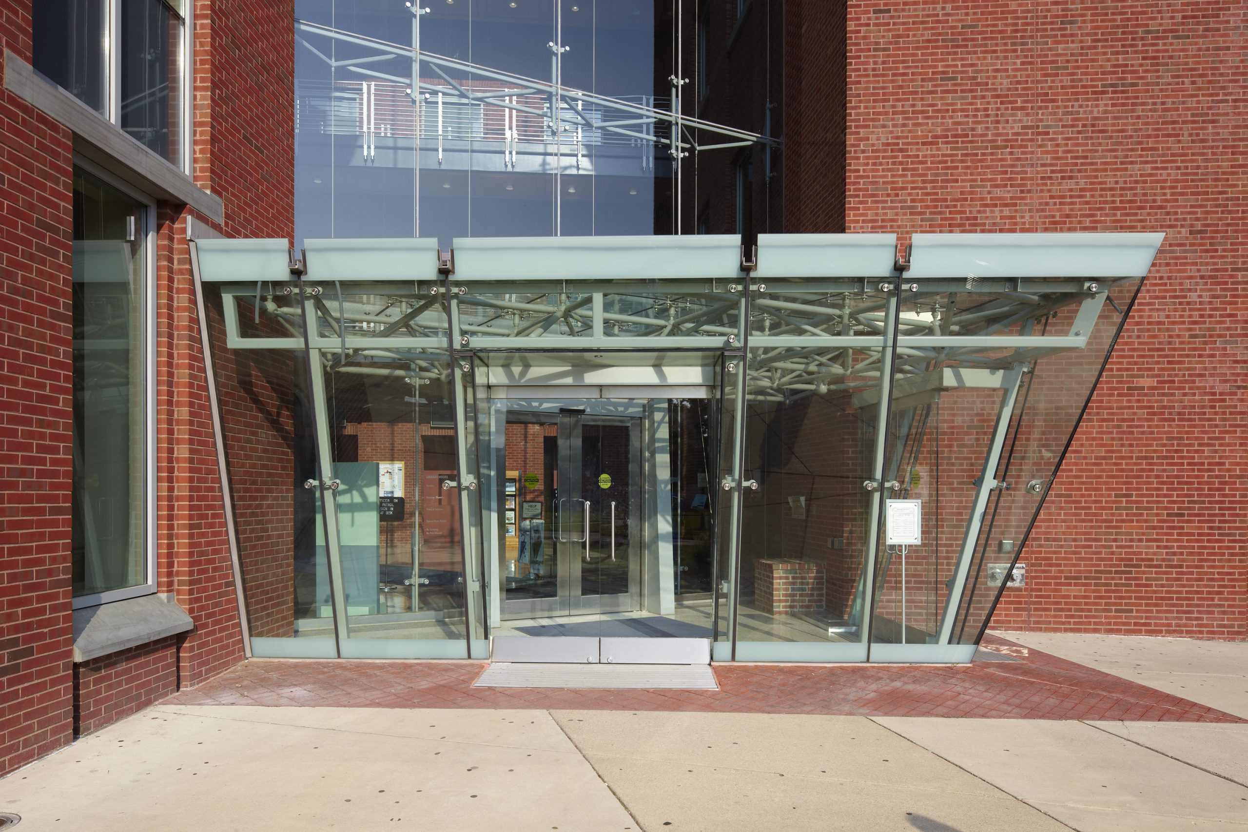 Howard University: Louis Stokes Health Sciences Library
