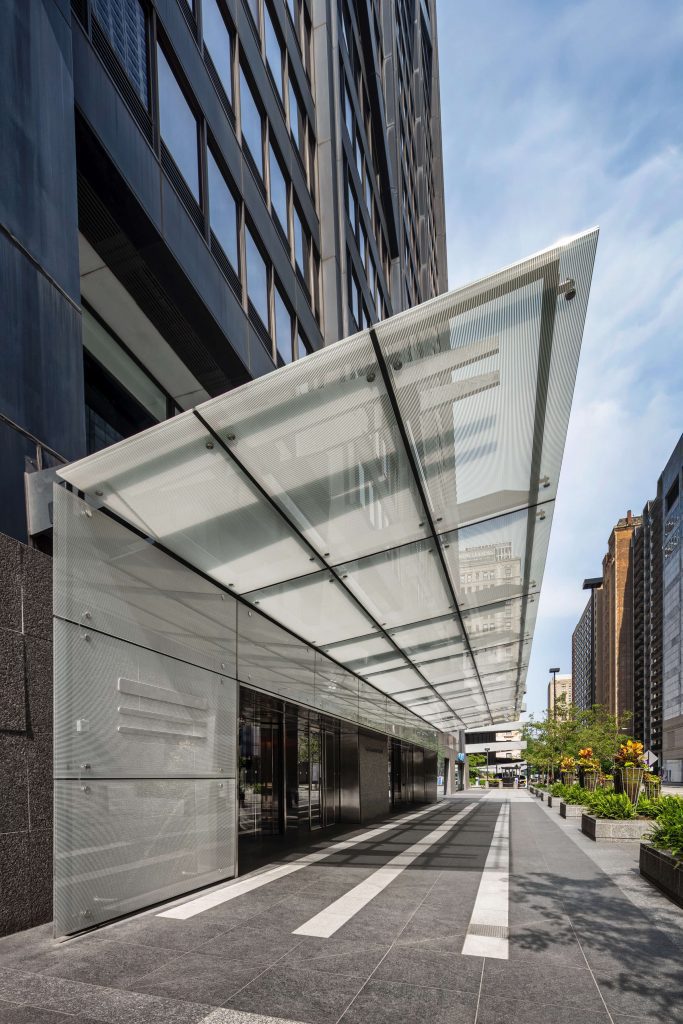 Novum 875 Mich Ave 5840 CNP 875 N Michigan Avenue