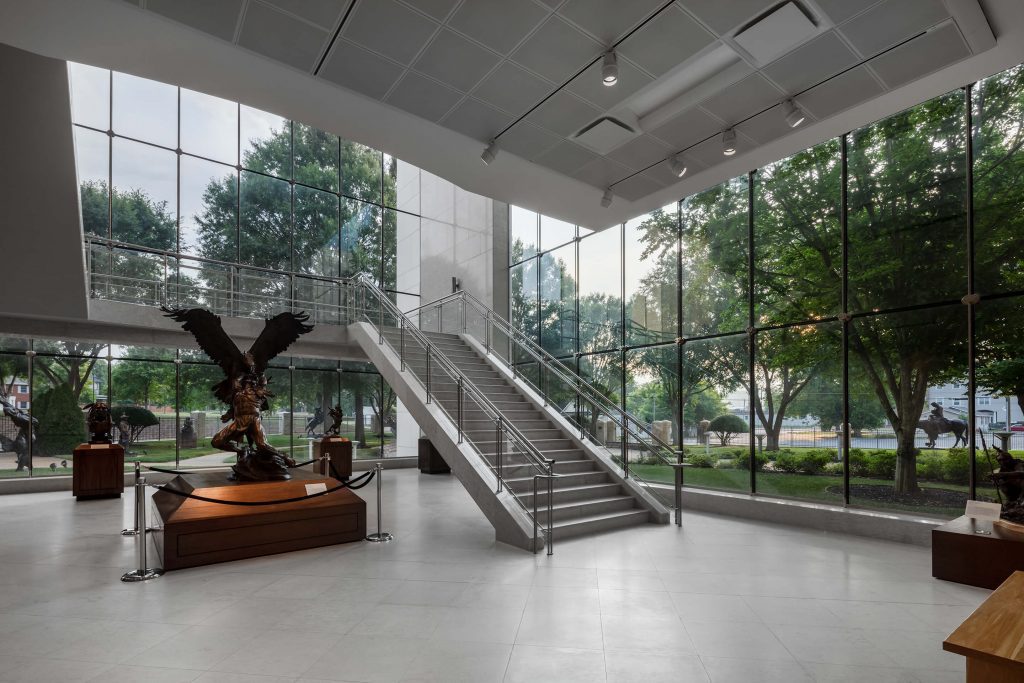 Novum BWM 1644 CNP museum-glass-facade