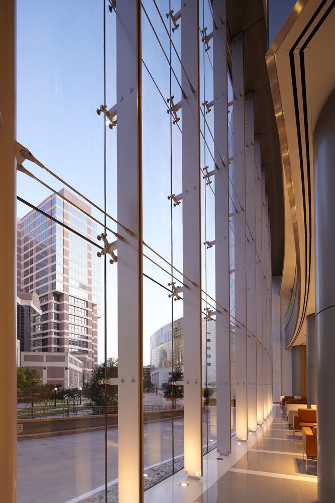 The_Methodist_Hospital_Research_Institute_56 The Methodist Hospital Research Institute: Entrance Façade