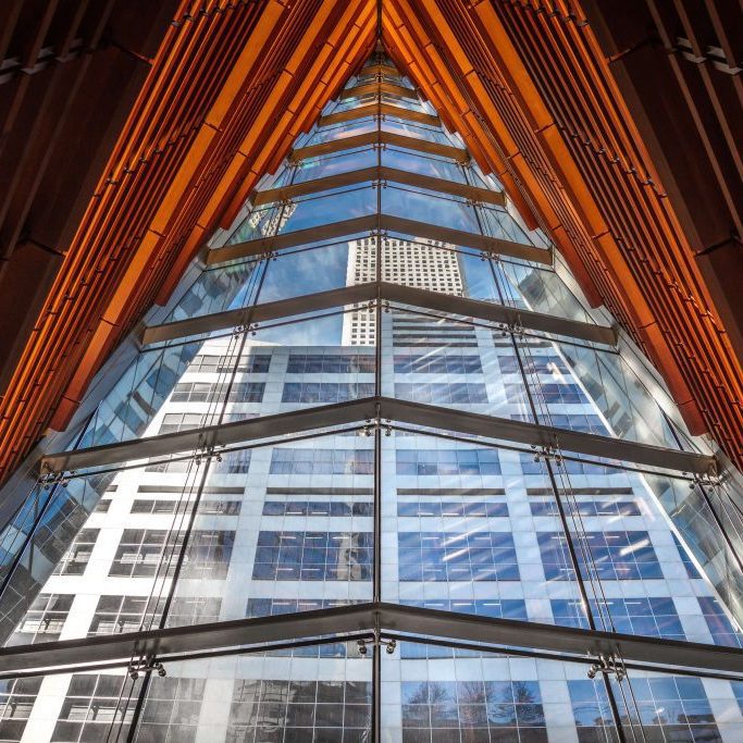 Novum 609 Main 9755 CNP Large glass structure